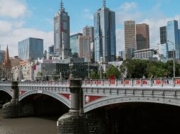 Princess-Bridge-Yarra-River-Melbourne.jpg