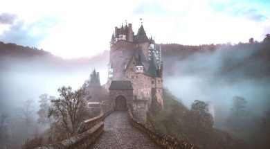 Castle-in-Burg-Eltz-by-Cederic-Vandenberghe.jpg