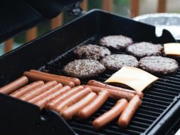 Sausages-on-a-Barbecue-Pam-Menagakis-Unsplash.jpg