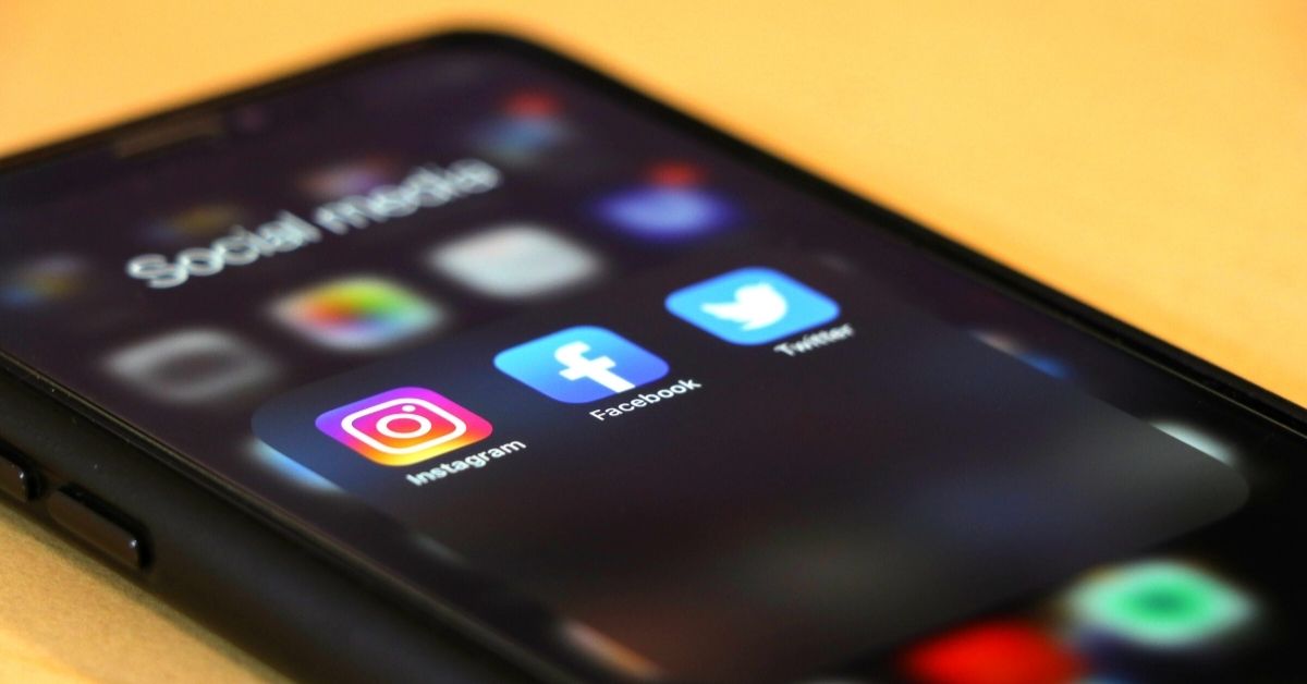 Social Media Loses Trust as Source of News: Report