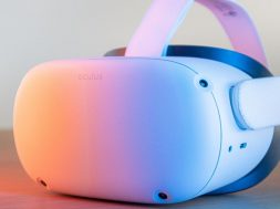 Virtual-Reality-Headset-Remy-Gieling-Unsplash.jpg