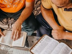 Christians-reading-Bible-in-persecuted-nation.jpg