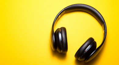 Headphones-on-yellow-background-by-C-D-X-Unsplash.jpg