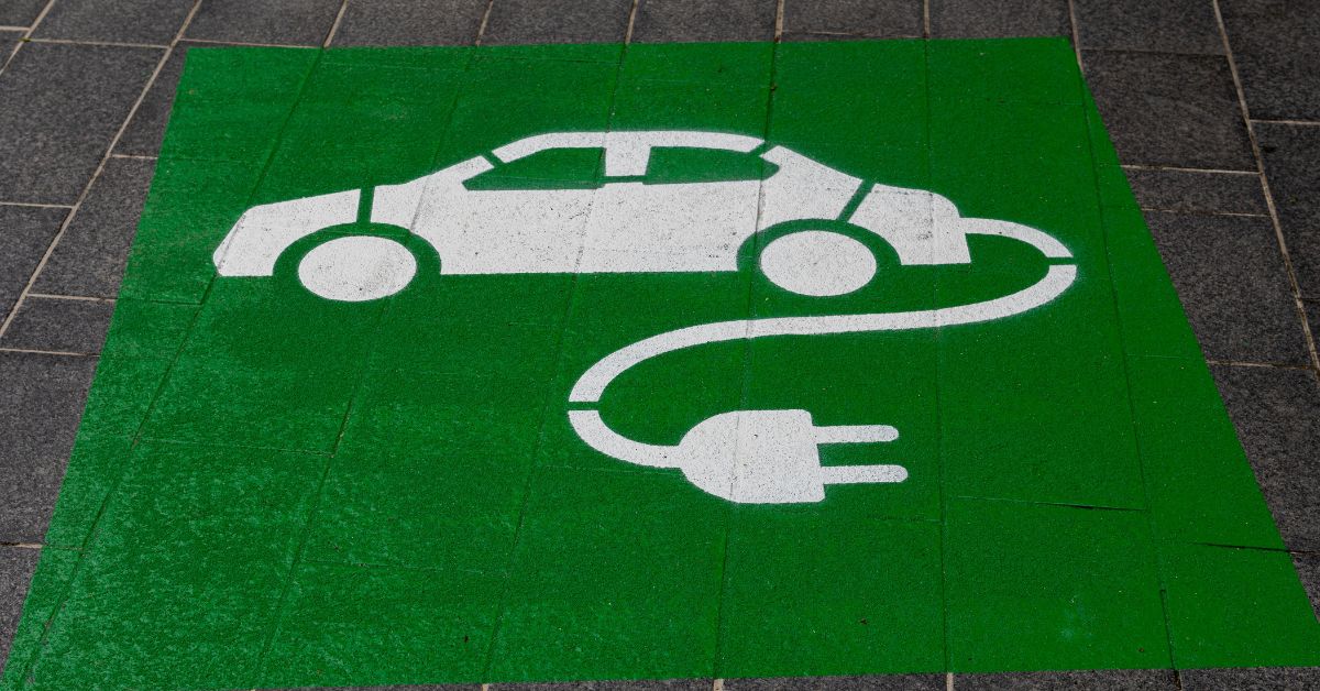 Rise of EVs: “Three Types of Cars Will Become Extinct”